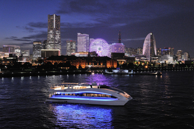 横浜夜景ファンタスティックカフェシップ